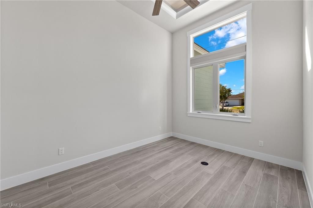 2129 Cape Coral Pkwy W, Cape Coral, FL 33914 Photo