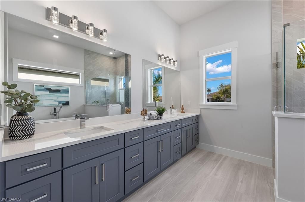 2129 Cape Coral Pkwy W, Cape Coral, FL 33914 Photo