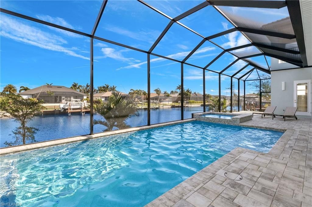 2129 Cape Coral Pkwy W, Cape Coral, FL 33914 Photo