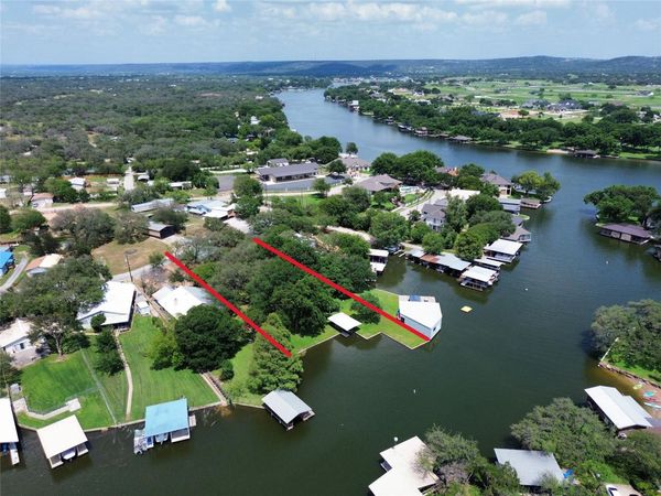 2318 Wisteria, Kingsland, TX 78639