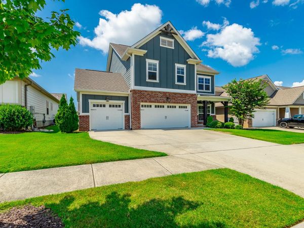 8448 Gray Fox Court, Ooltewah, TN 37363