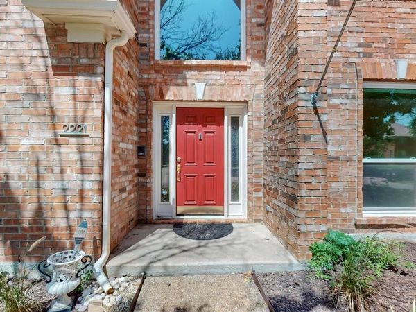 2221 Everglade Court, Carrollton, TX 75006