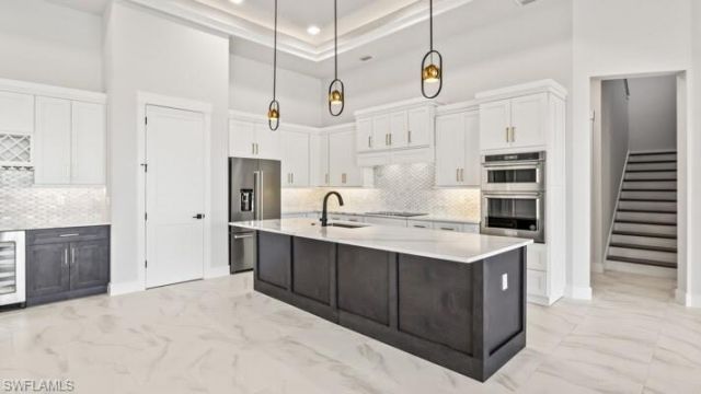 2133 Cape Coral Pkwy W, Cape Coral, FL 33914 Photo