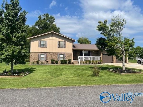 203 Hannah Avenue SE, Attalla, AL 35954