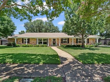 3851 Boca Bay, Dallas, TX 75244