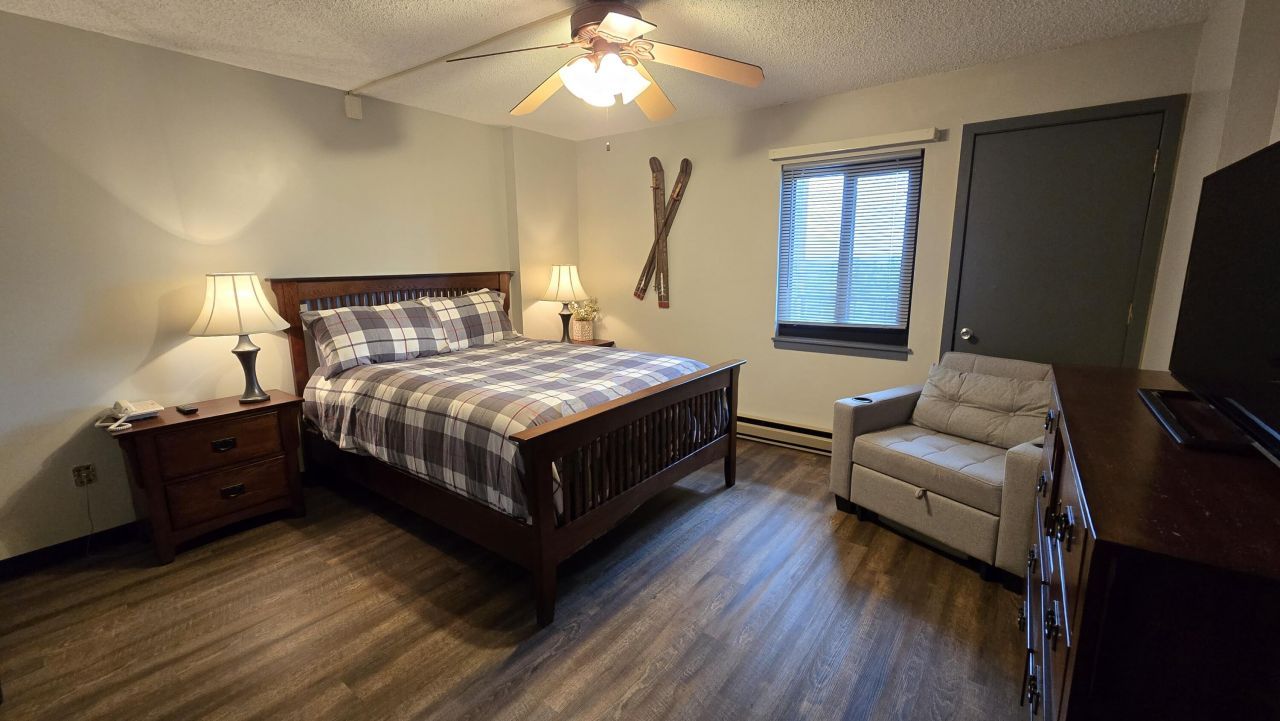 5303 Silver Creek Parkway Snowshoe, WV 26209