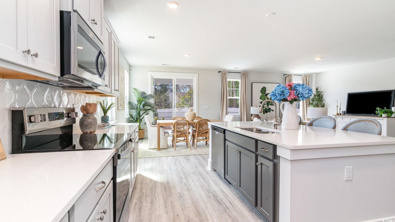 7144 Shooting Star Way Photo 12