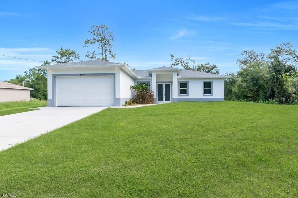 2003 E 14th Street, Lehigh Acres, FL 33972 Photo