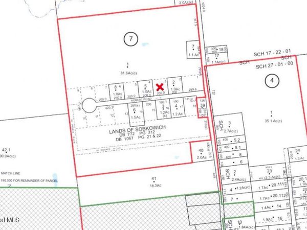 L3 Robert Road, Amsterdam, NY 12010