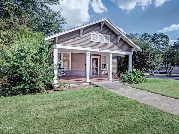 944 Madison Street, Jackson, MS 39202
