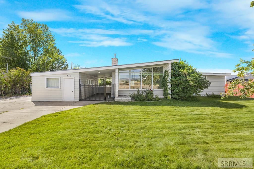 370 N State Street, Shelley, ID 83274 Main Photo