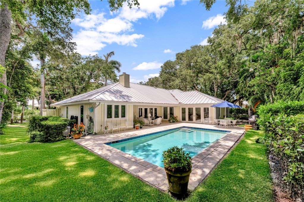 701 Canoe Trail, Vero Beach, FL 32963 Photo