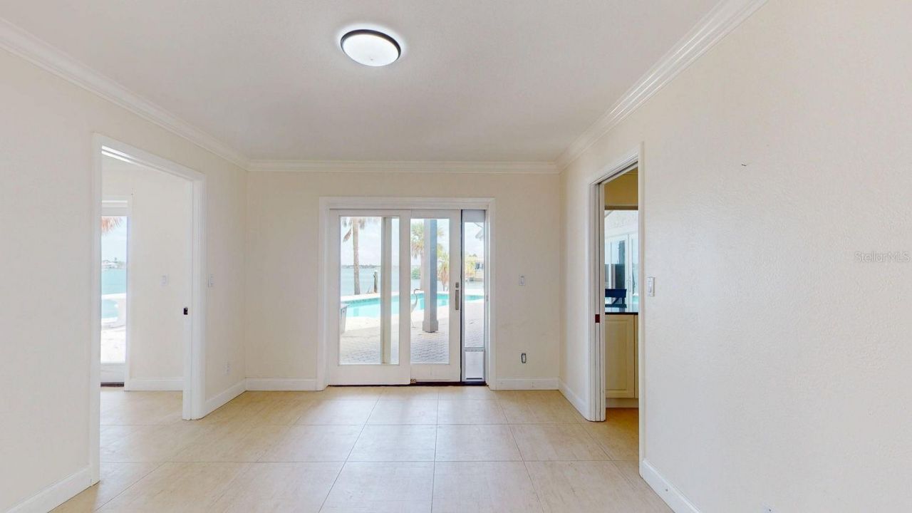 5960 Bahama Way N, Saint Pete Beach, FL 33706 Photo