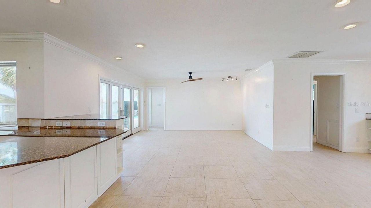 5960 Bahama Way N, Saint Pete Beach, FL 33706 Photo
