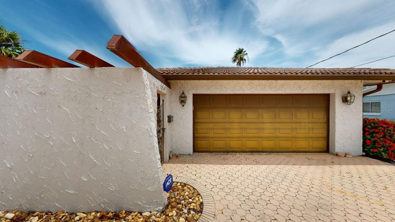 5960 Bahama Way N, Saint Pete Beach, FL 33706 Photo