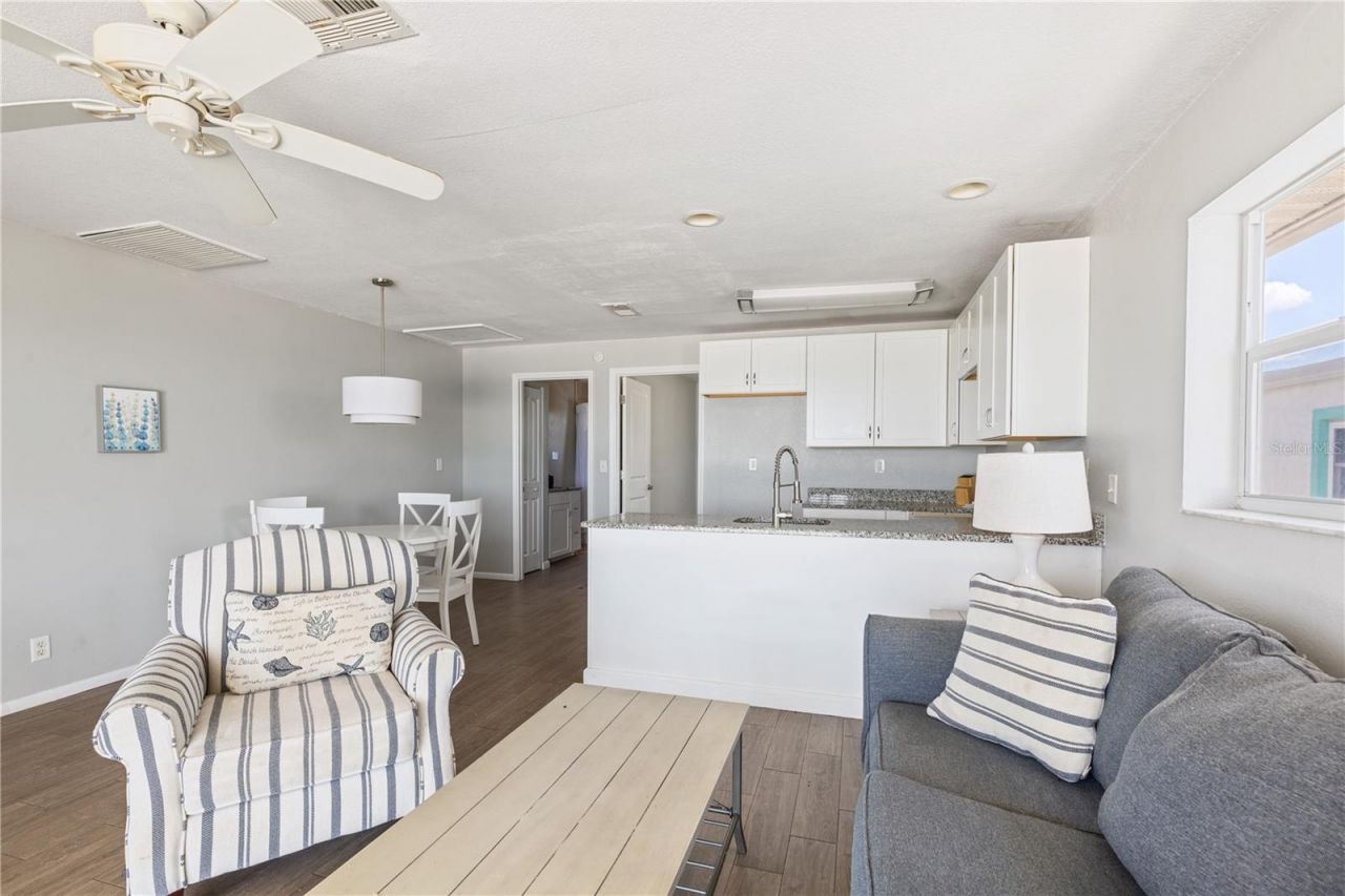 19310 Gulf Boulevard, Indian Shores, FL 33785 Photo