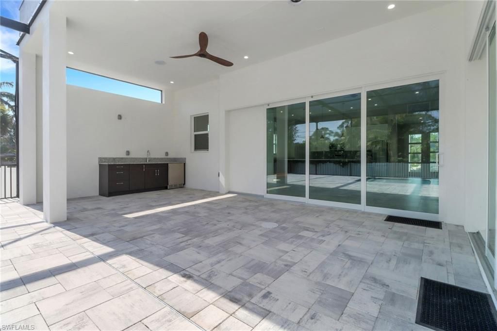 1415 13th Ave N, Naples, FL 34102 Photo