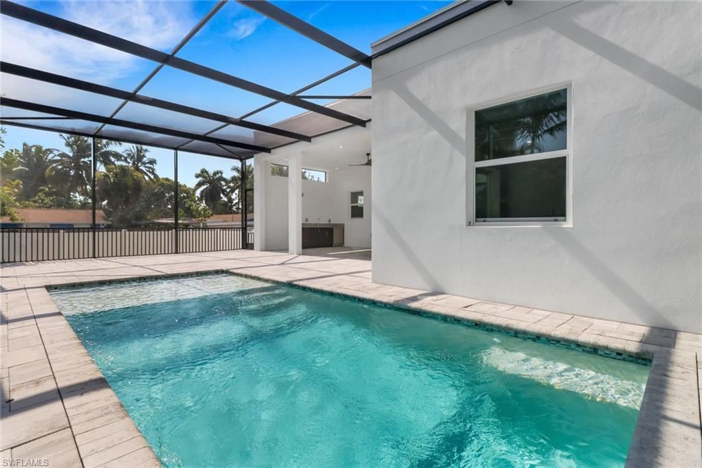 1415 13th Ave N, Naples, FL 34102 Photo