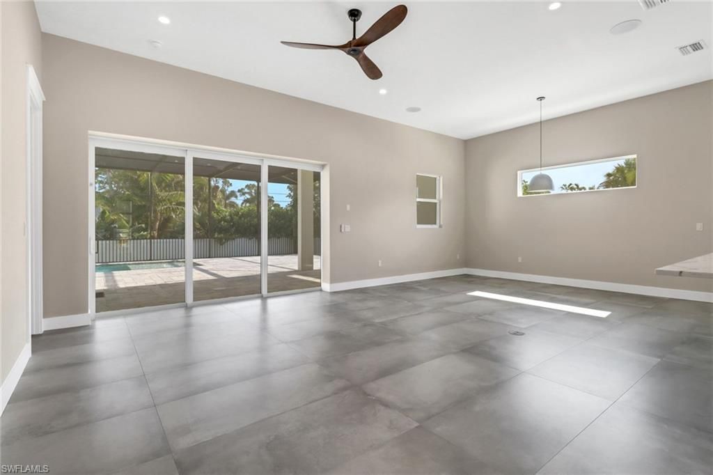1415 13th Ave N, Naples, FL 34102 Photo
