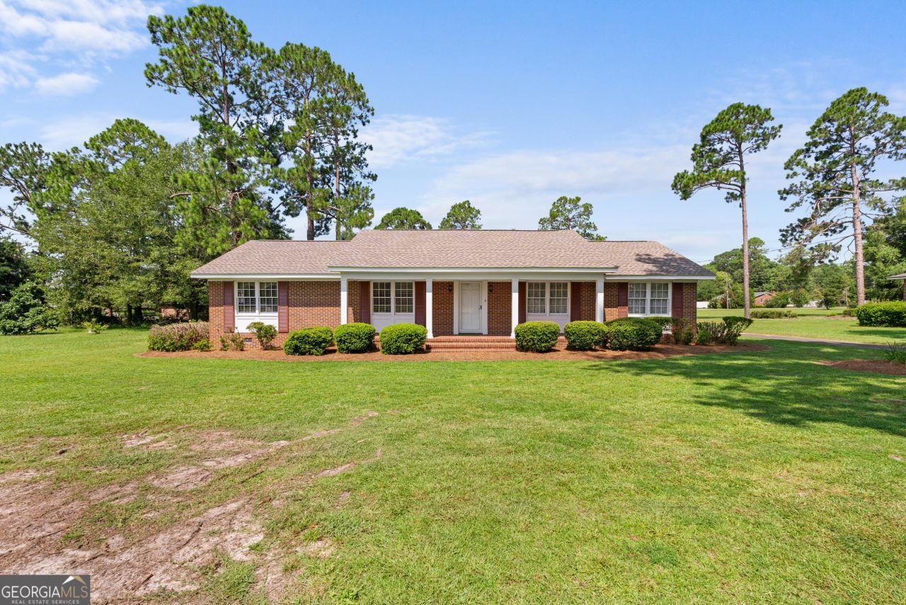 821 Harvey Street, Millen, GA 30442 Main Photo