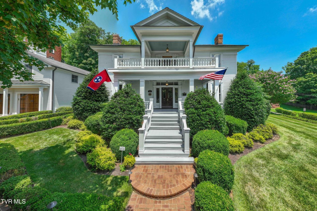 300 West Main Street, Jonesborough, TN 37659 Main Photo