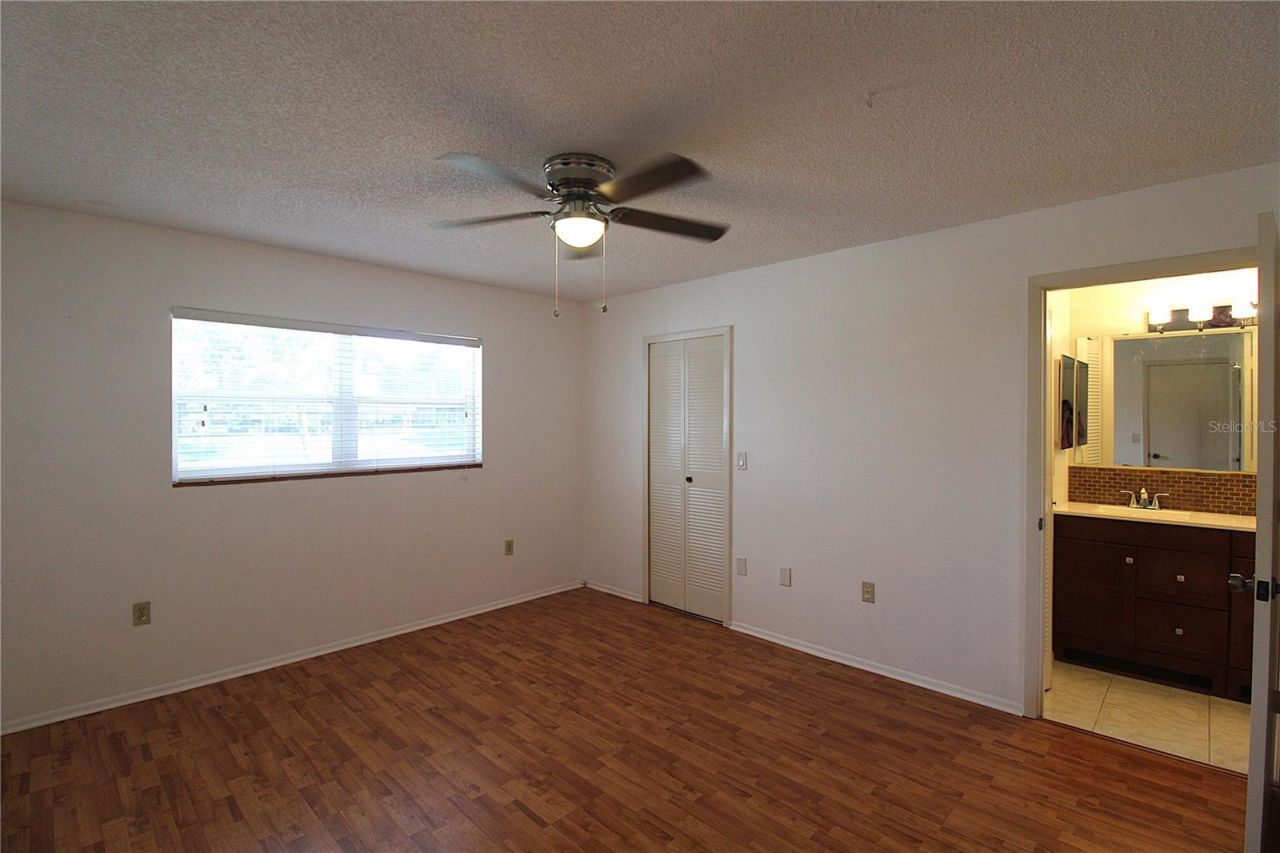 390 301 Boulevard W, Unit 24D, Bradenton, FL 34205 Photo