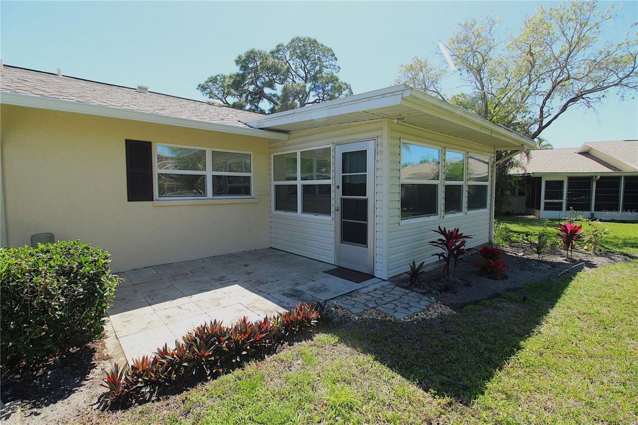 390 301 Boulevard W, Unit 24D, Bradenton, FL 34205 Photo