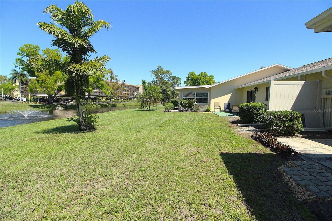 390 301 Boulevard W, Unit 24D, Bradenton, FL 34205 Photo