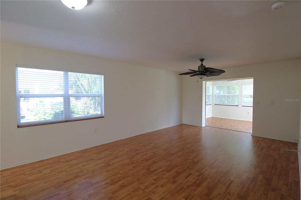 390 301 Boulevard W, Unit 24D, Bradenton, FL 34205 Photo