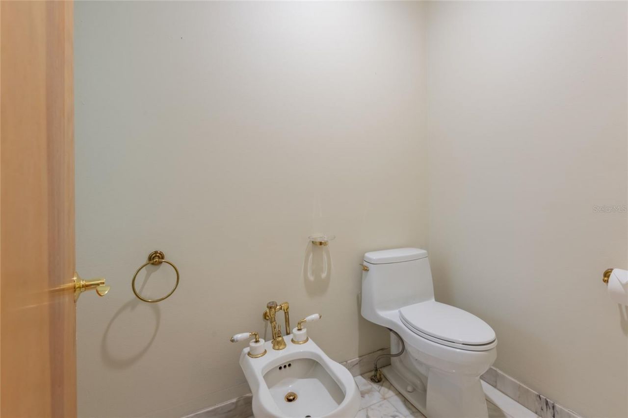 4703 Dolphin Cay Lane S, Saint Petersburg, FL 33711 Photo