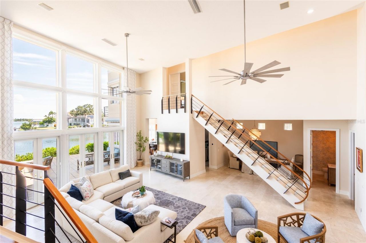 4703 Dolphin Cay Lane S, Saint Petersburg, FL 33711 Photo