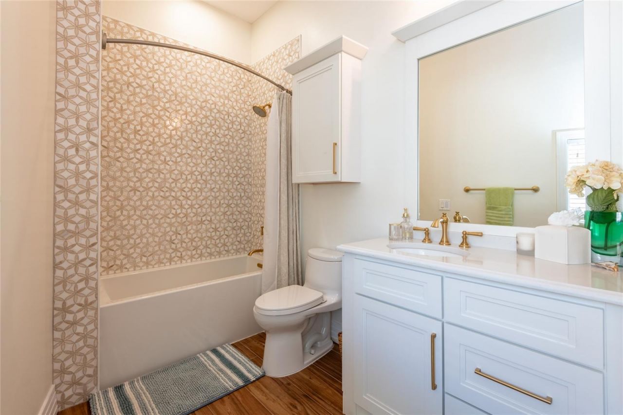 4703 Dolphin Cay Lane S, Saint Petersburg, FL 33711 Photo