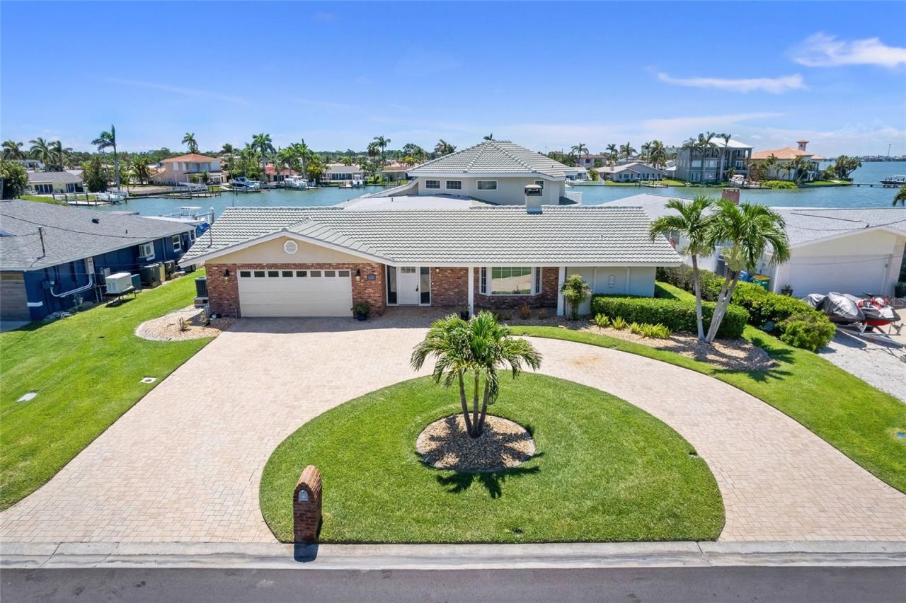 5433 Oakhurst Drive, Seminole, FL 33772 Photo