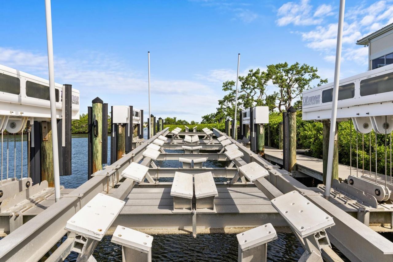 3576 Fair Oaks Way, Longboat Key, FL 34228 Photo