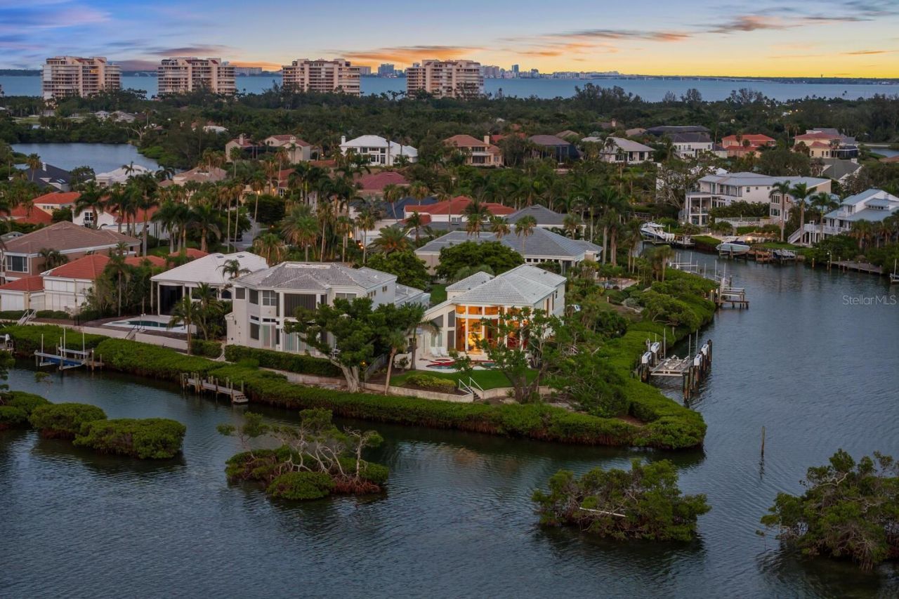 3576 Fair Oaks Way, Longboat Key, FL 34228 Photo