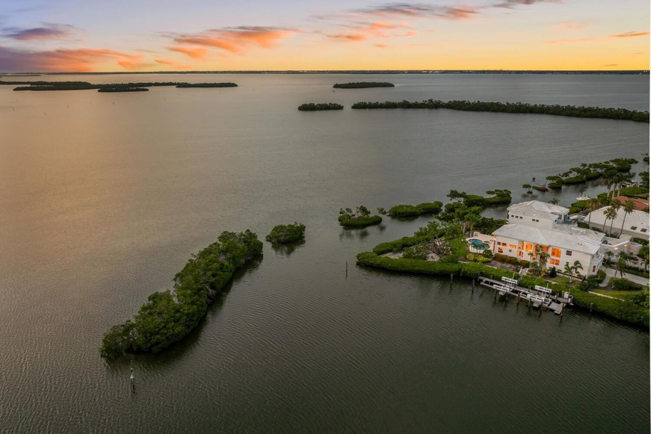 3576 Fair Oaks Way, Longboat Key, FL 34228 Photo