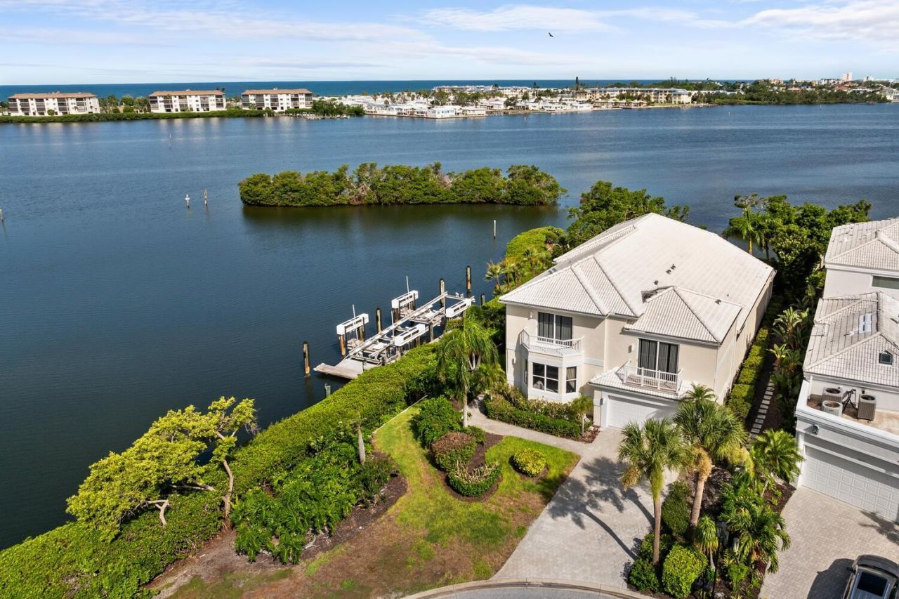 3576 Fair Oaks Way, Longboat Key, FL 34228 Photo