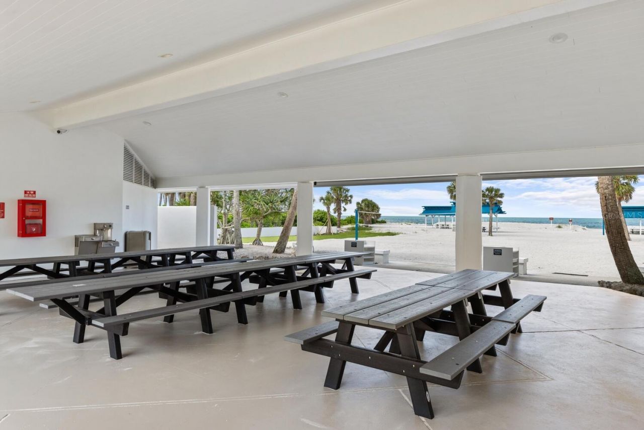 3576 Fair Oaks Way, Longboat Key, FL 34228 Photo