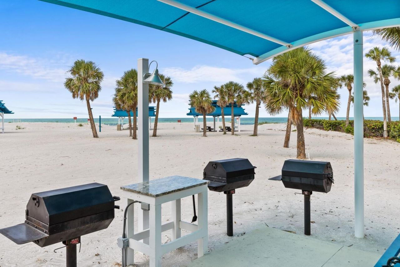 3576 Fair Oaks Way, Longboat Key, FL 34228 Photo