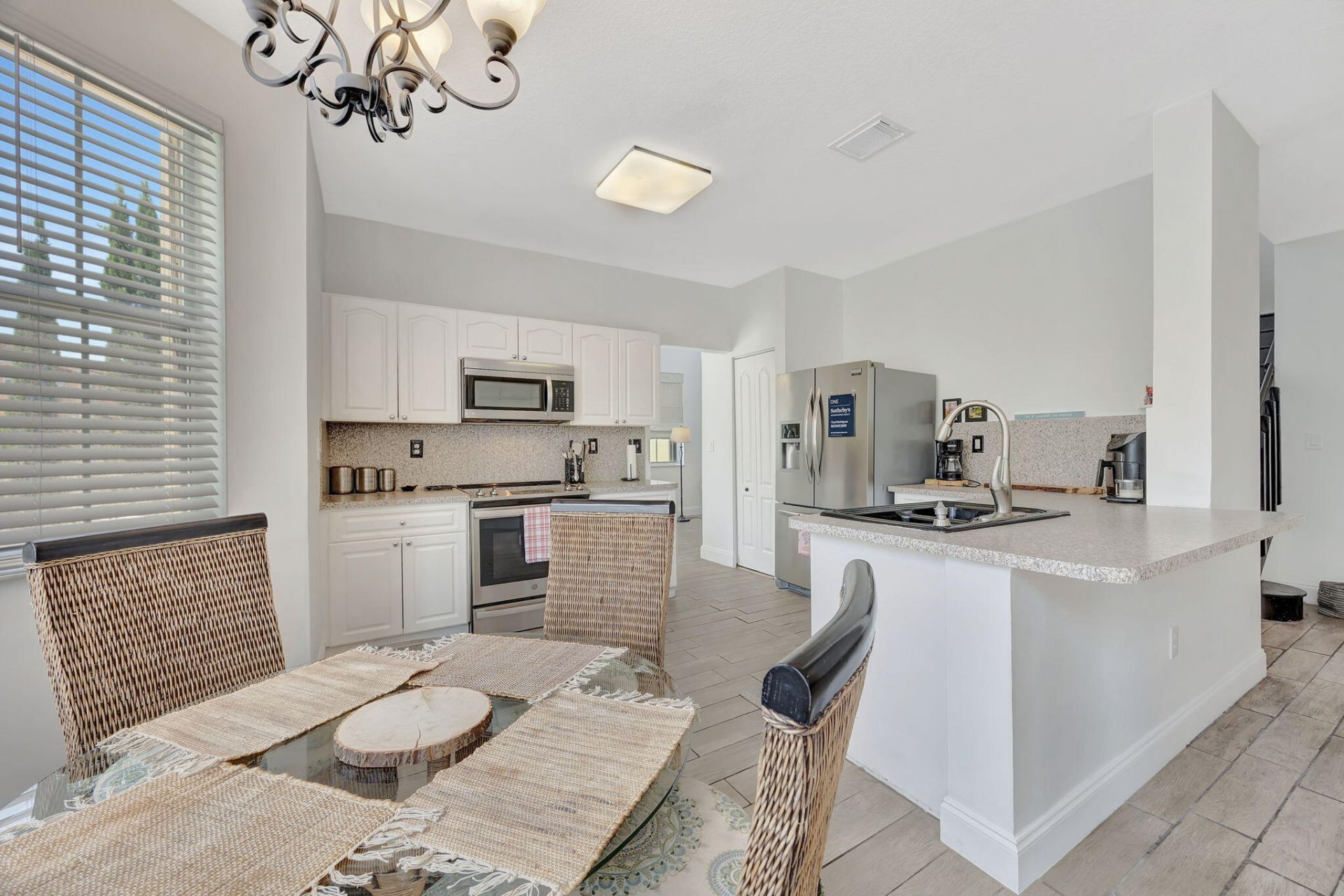 13838 SW 41 Terrace, Miami, FL 33175 Photo