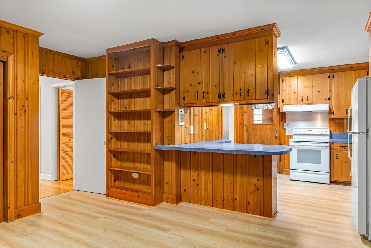 591 Azalea Drive Drive Photo 13