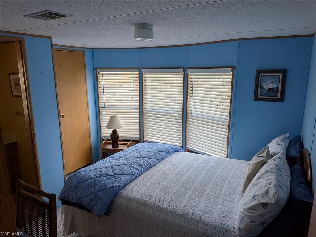 10750 Wales Loop, Bonita Springs, FL 34135 Photo