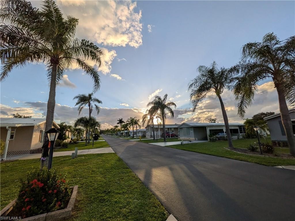 10750 Wales Loop, Bonita Springs, FL 34135 Photo