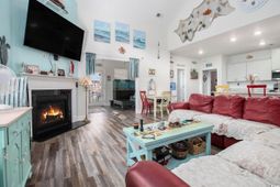 816 17th Ave. N photo 4