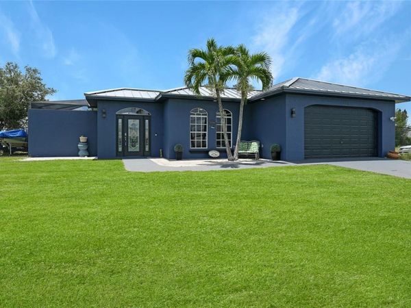 118 SW 21ST TERRACE, CAPE CORAL, FL 33991