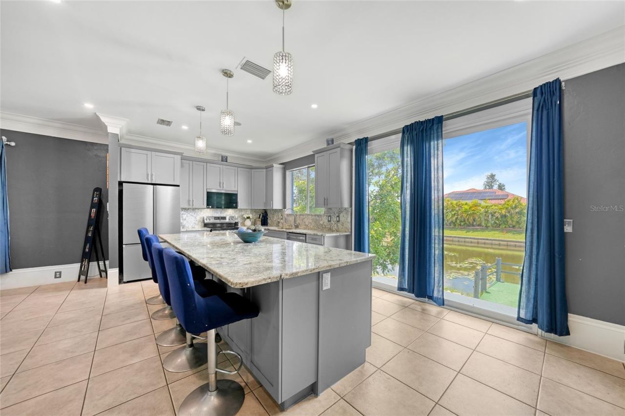 118 SW 21st Terrace, Cape Coral, FL 33991 Photo