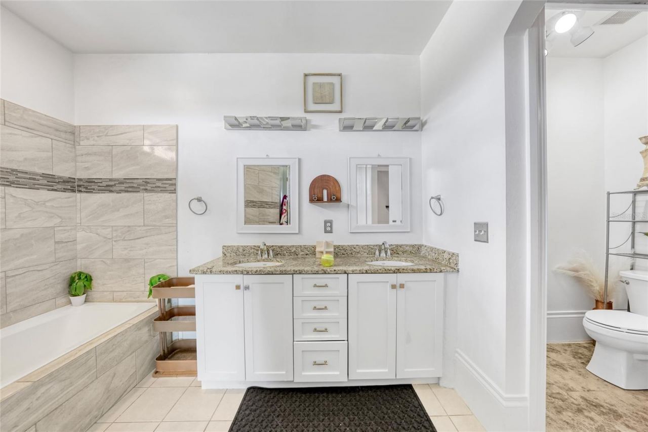 118 SW 21st Terrace, Cape Coral, FL 33991 Photo