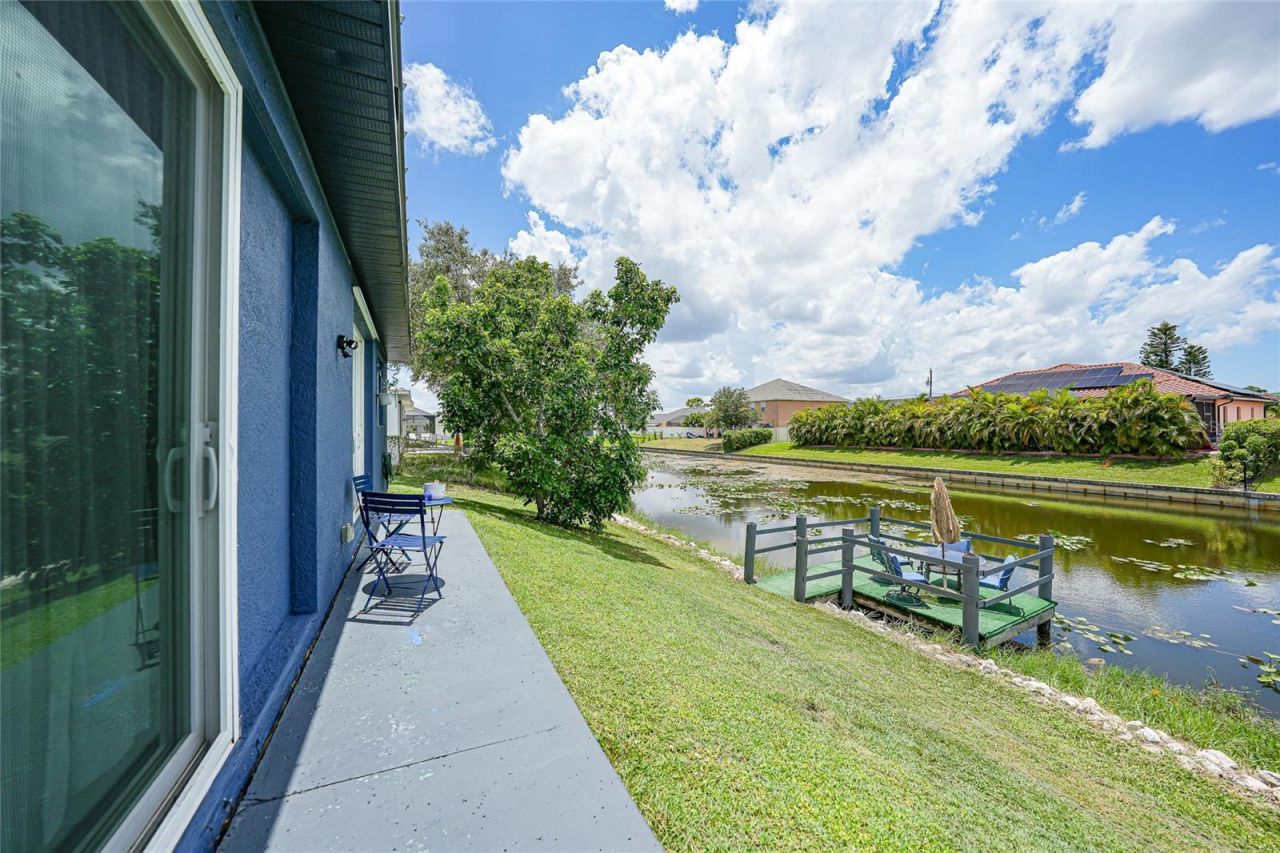 118 SW 21st Terrace, Cape Coral, FL 33991 Photo