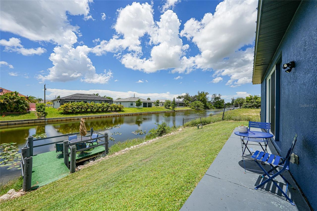 118 SW 21st Terrace, Cape Coral, FL 33991 Photo