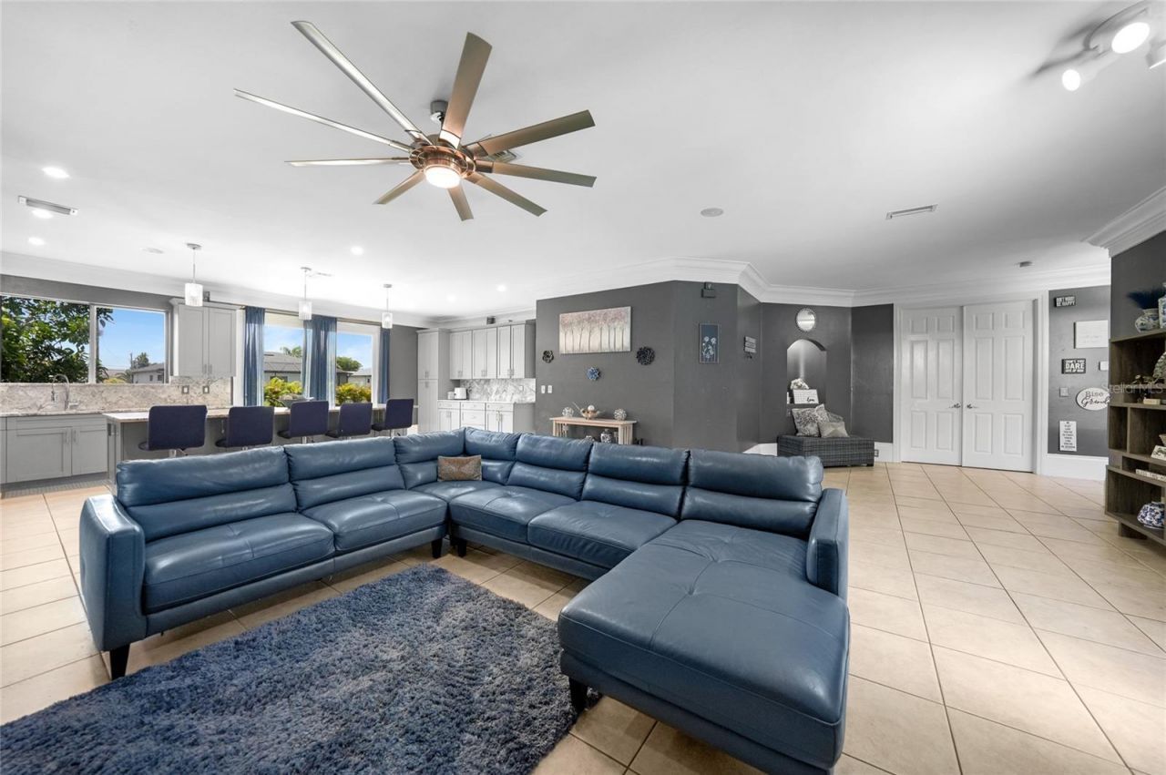 118 SW 21st Terrace, Cape Coral, FL 33991 Photo